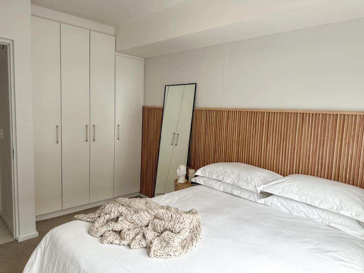 Luxury 1Br Green Point - Walk To Sea Point Promenade! Rooftop Pool, Secure Parking Cape Town Dış mekan fotoğraf
